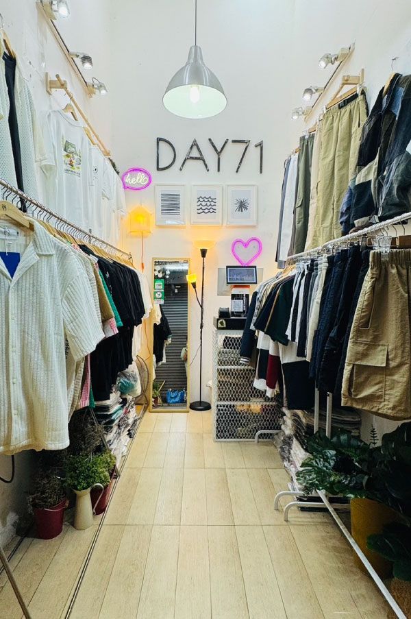 รีวิวร้านค้า ร้าน DAY71